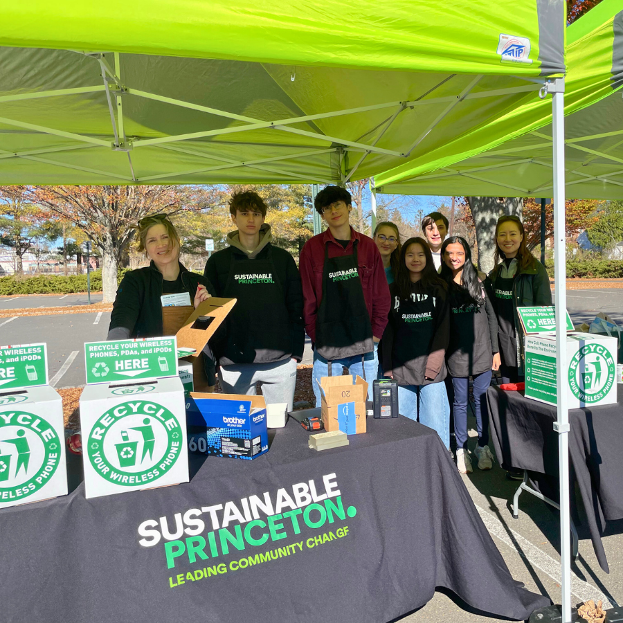 volunteers at shredfest
