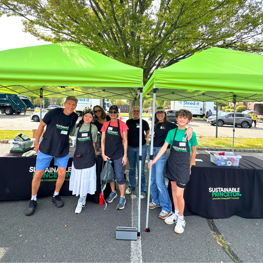 website tile image (volunteer)